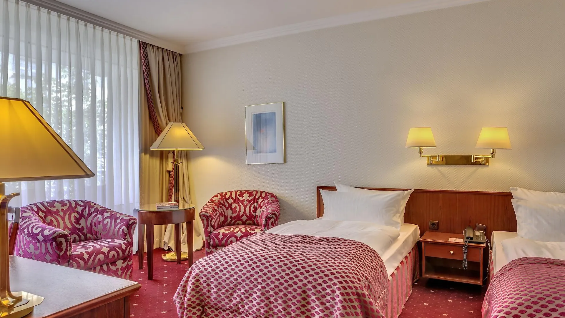 Bernstein Hotel Villa Kastania Βερολίνο