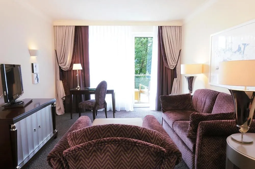 Bernstein Hotel Villa Kastania Berlín